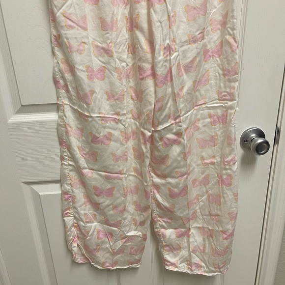 Oliver James Collection White Butterfly Pajama Set - Picture 12 of 15